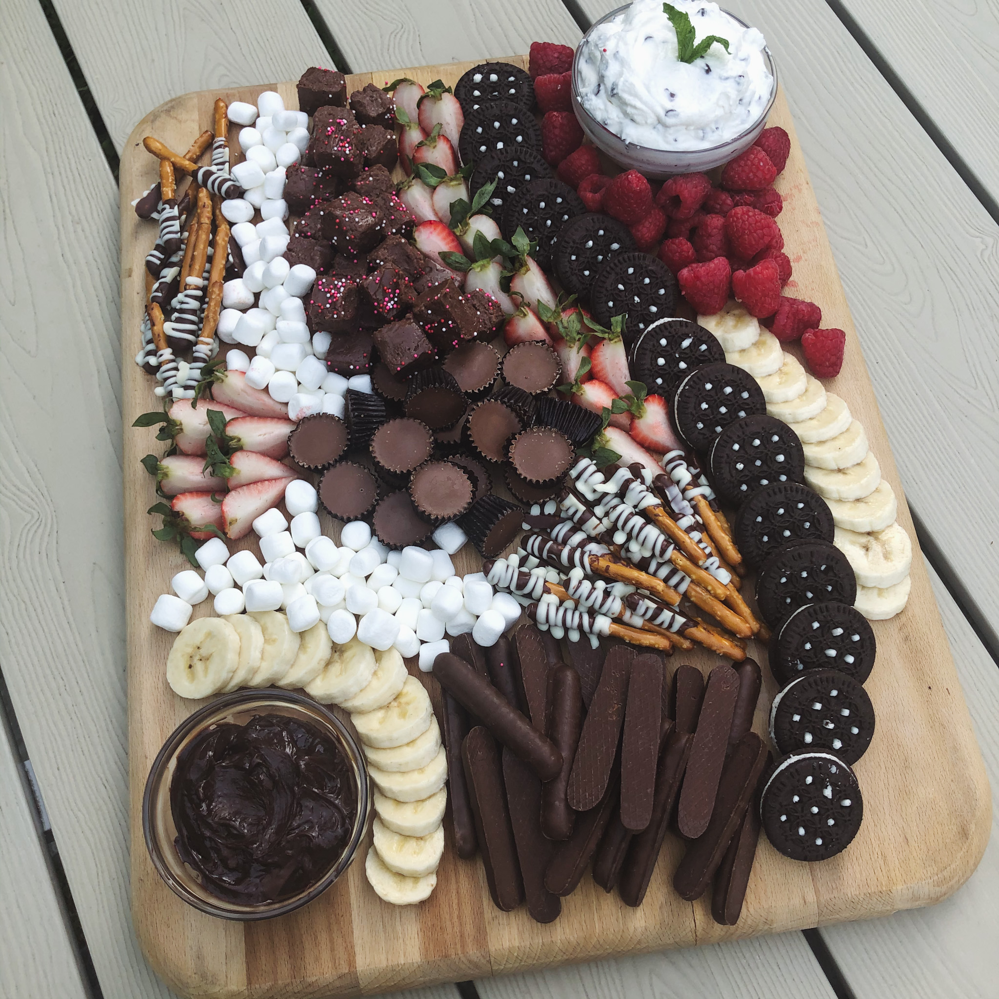 HOW TO: Gluten Free Chocolate Dessert Charcuterie Board!