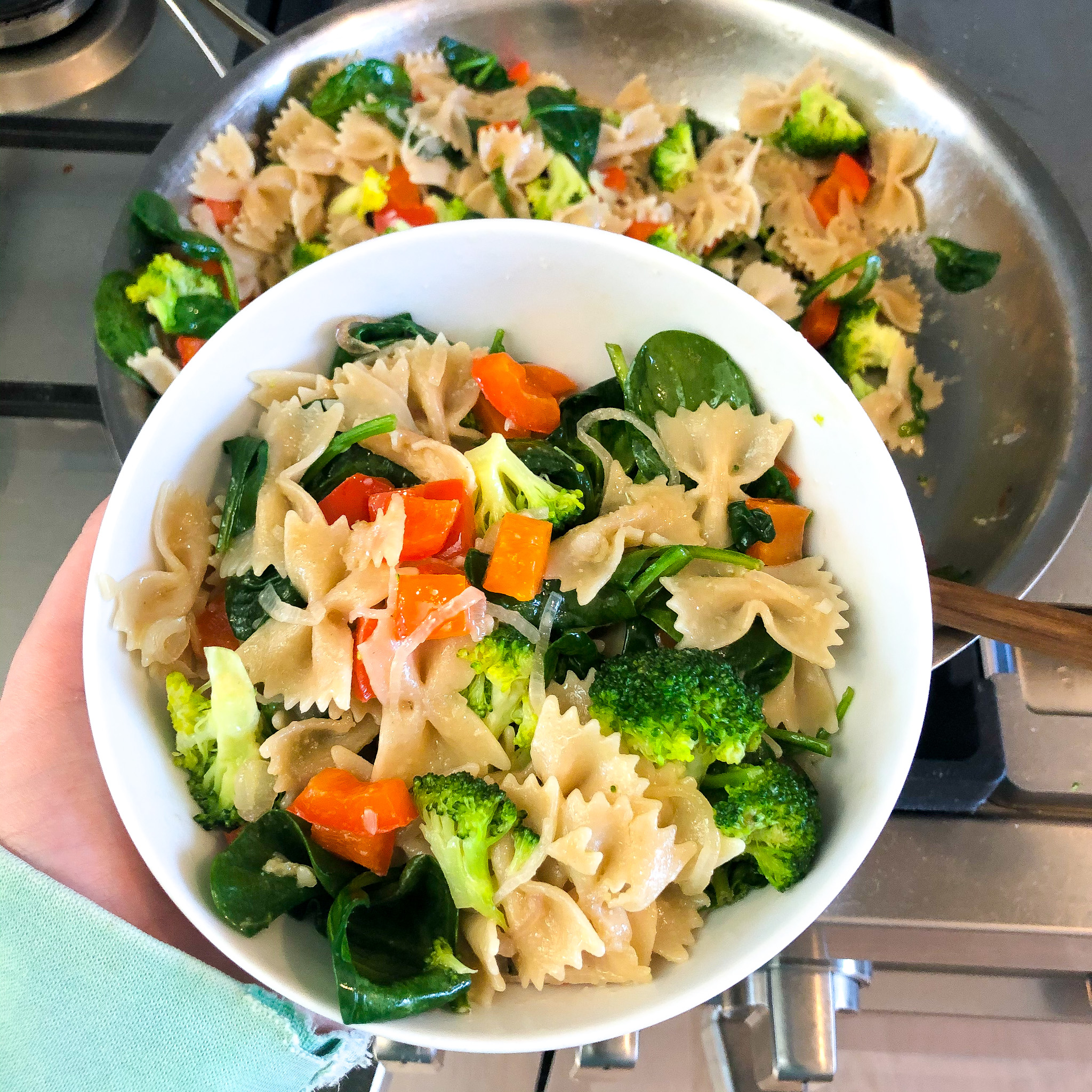 the finished quick and easy gluten free veggie pasta dish